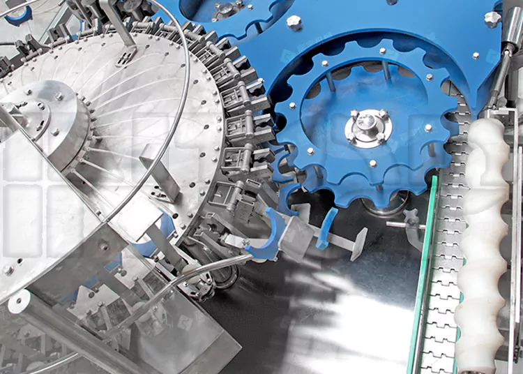 Glass Bottle Filling Machine